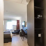 Bastion Hilversum Otel 3*