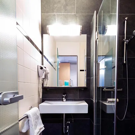 Hotel Bastion Hilversum 3*