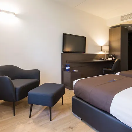Bastion Hilversum Hotel 3*