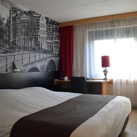 Bastion Hilversum Hotel 3*