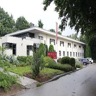 Bastion Hilversum Hotel 3*