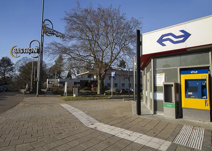 Hotel Bastion Hilversum 3*