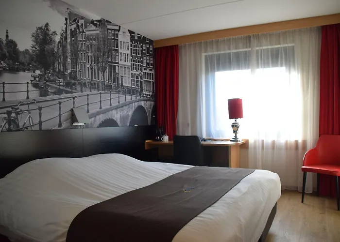 Bastion Hilversum Hotel 3*